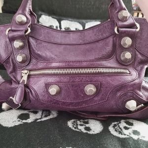 A Dark Violet Balenciaga 💜  SH City bag